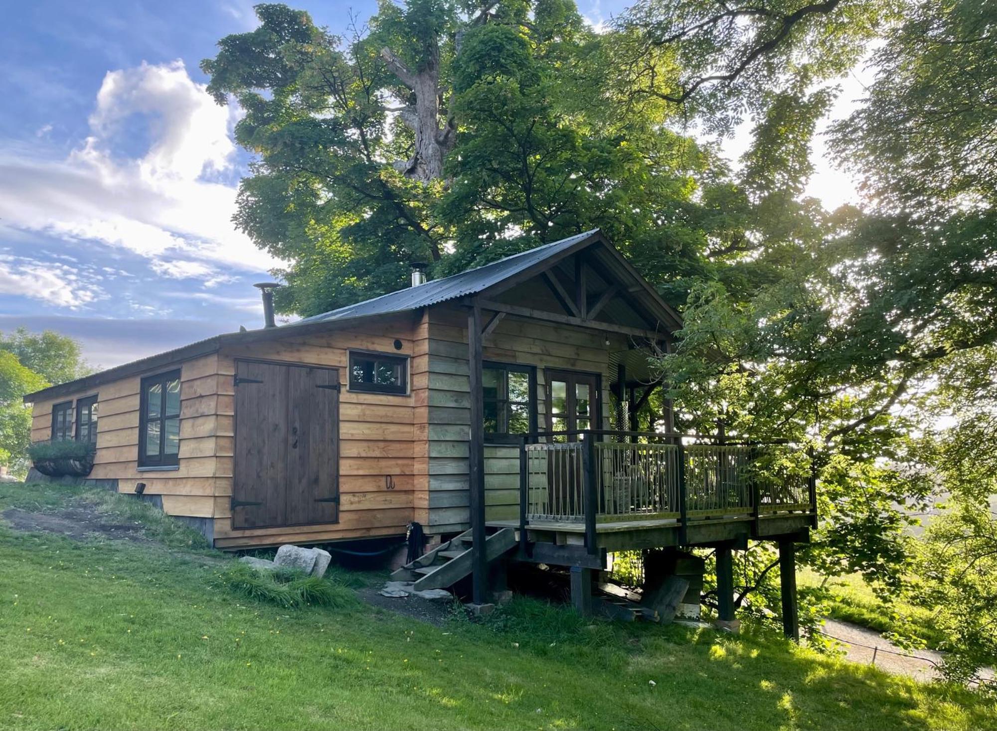 Villa Faraway Follies Llandegla Esterno foto