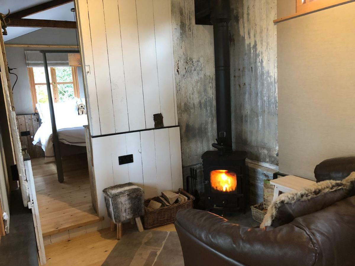 Villa Faraway Follies Llandegla Esterno foto